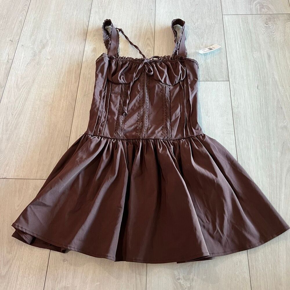 Beverly and Beck women mini lace dress size xs